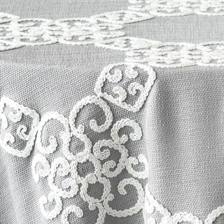 Grey Laurel - view 1