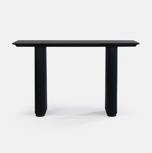Barcelona Communal Table