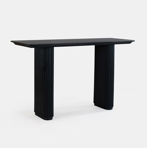 Barcelona Communal Table