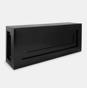 Black Kent Metal Bar