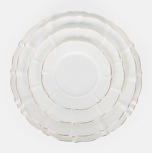Corinne Dinnerware