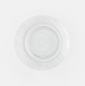 Mae Glass Dinnerware