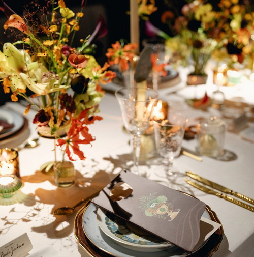 Azure Marie Da&acirc;ge Dahlia-Petal Dinnerware - customer photo